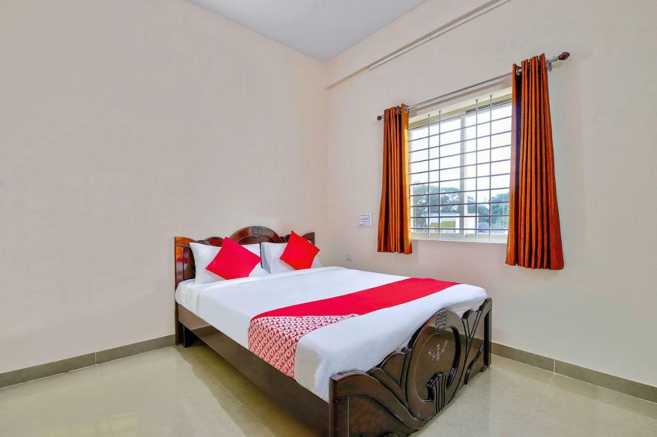 Hotel Oyo 39837 Sri Anjaneya Residency Shivamogga Zewnętrze zdjęcie